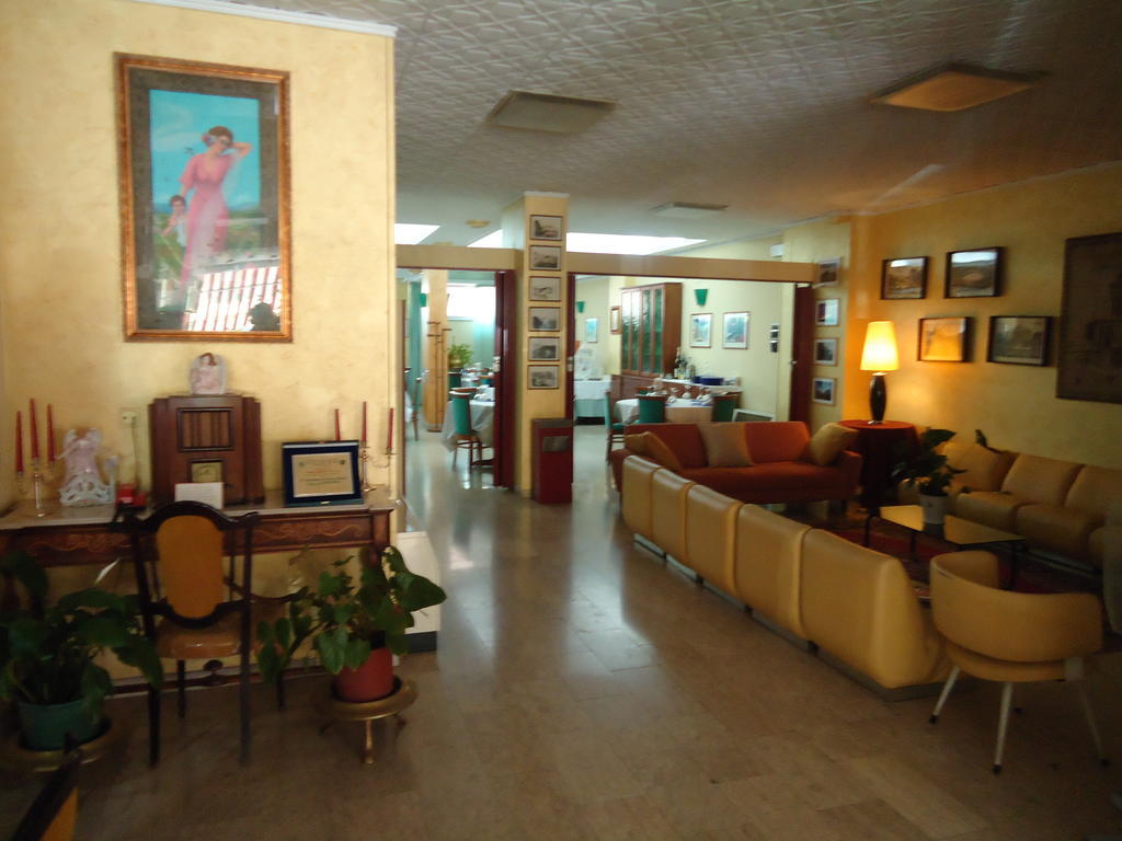 Hotel Ristorante Mommo Polistena Εξωτερικό φωτογραφία