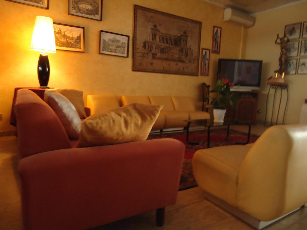 Hotel Ristorante Mommo Polistena Εξωτερικό φωτογραφία
