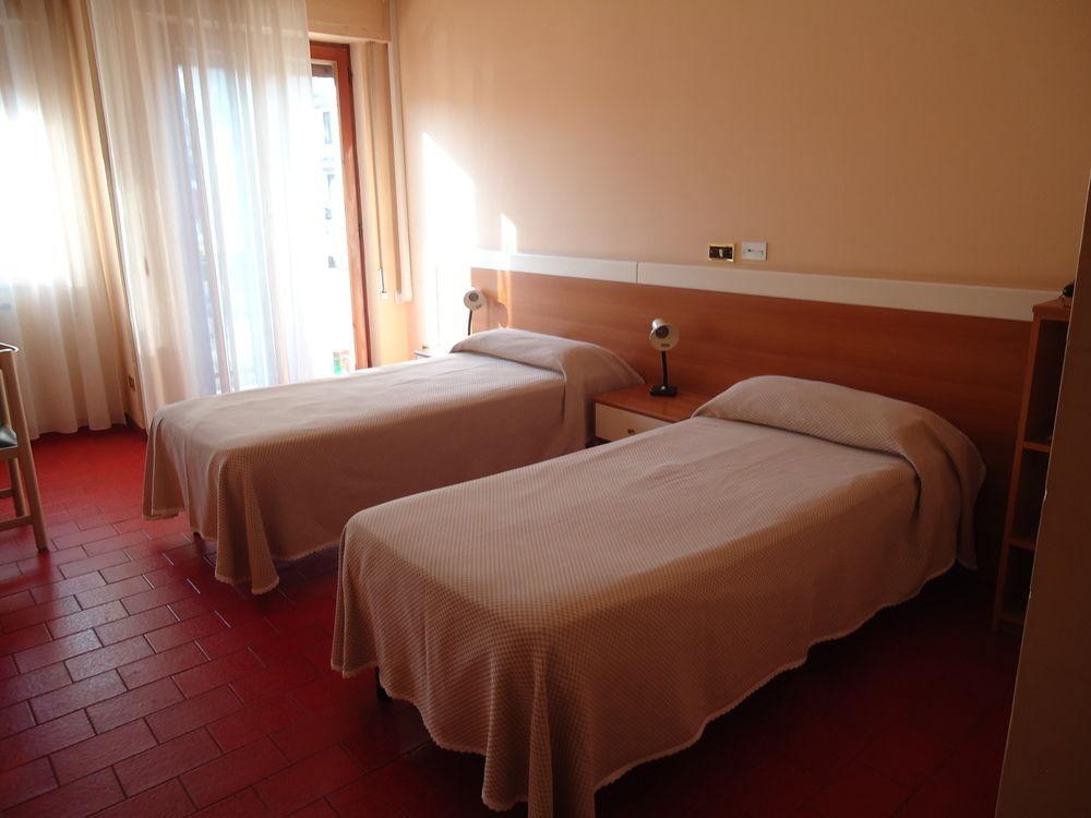 Hotel Ristorante Mommo Polistena Εξωτερικό φωτογραφία